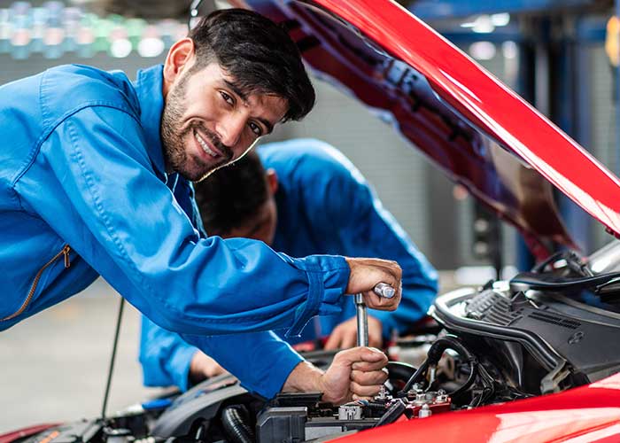 Réparation automobile à Changé